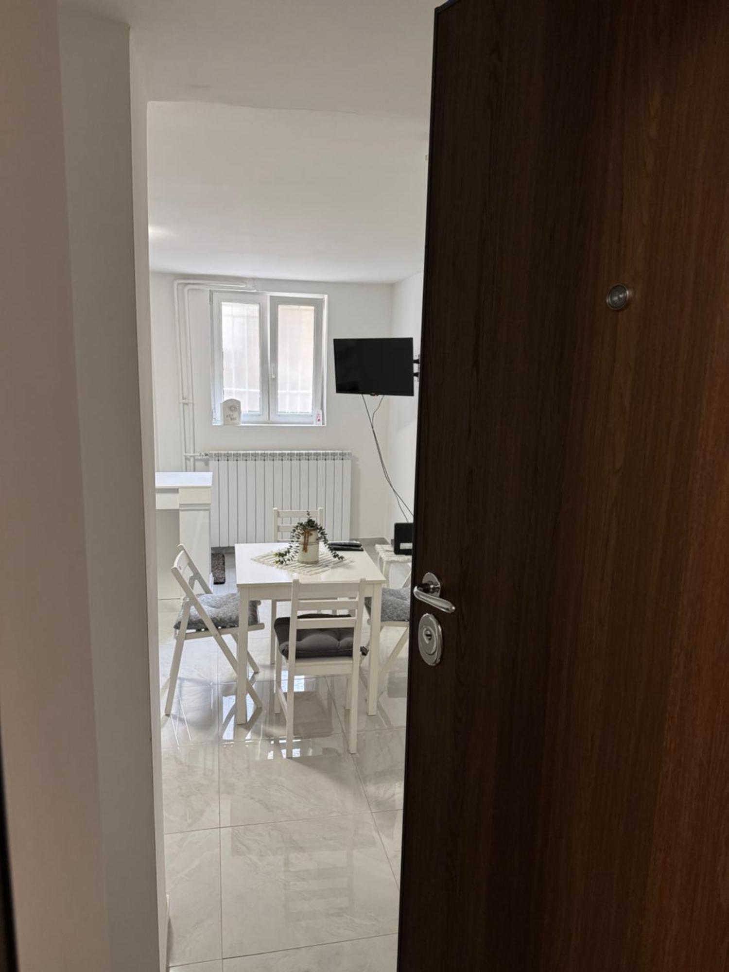 Ferienwohnung Alexandar13 Belgrad Exterior foto